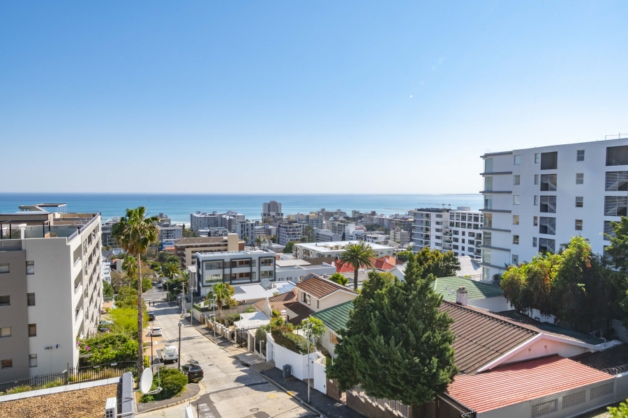 3 Bedroom Property for Sale in Sea Point Western Cape